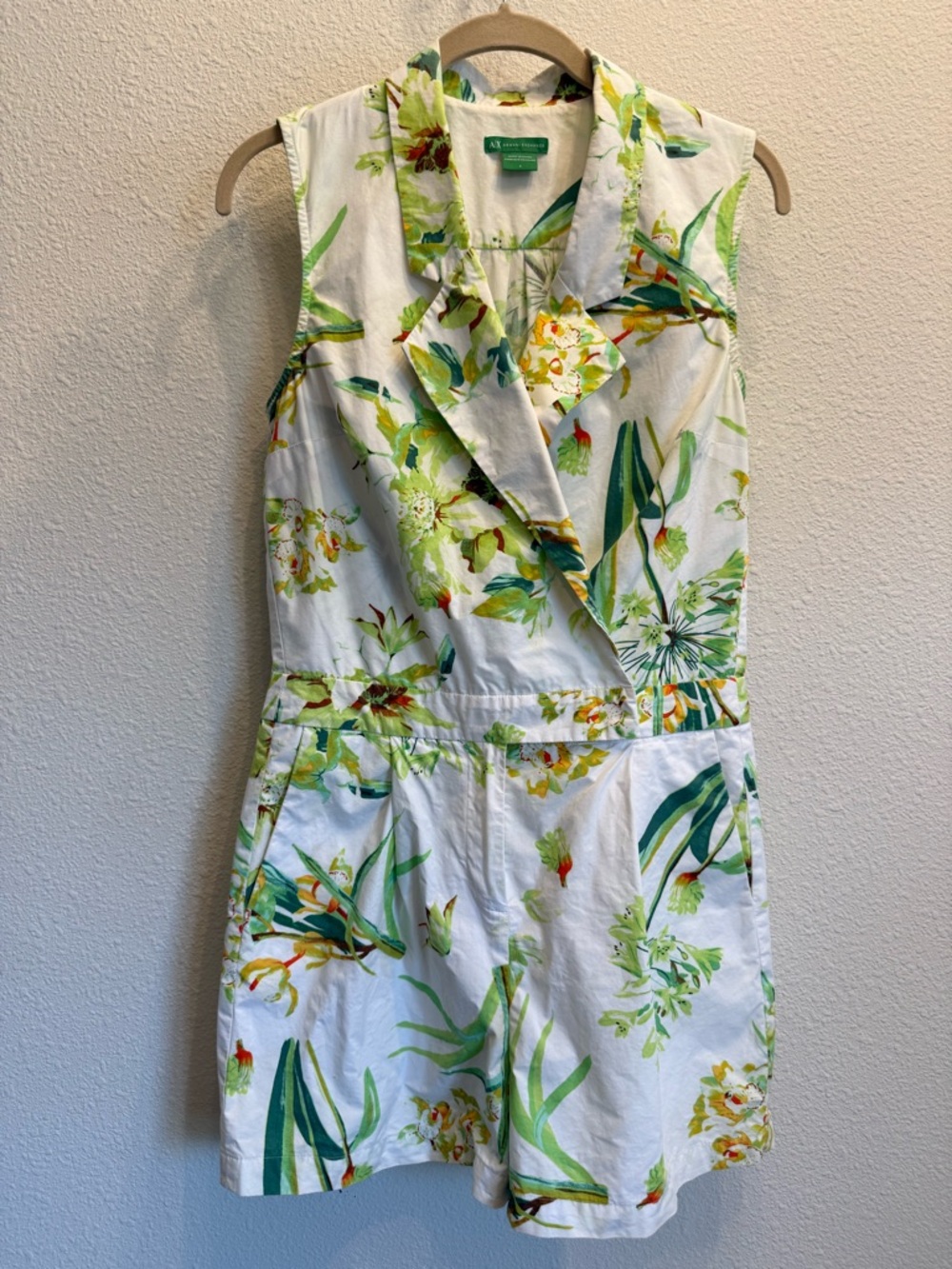 Armani Exchange Floral Romper – Size 2 🌿✨
